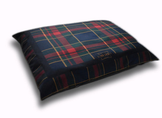 Cushion Dog Bed Spirit Plaid | Gauchitto