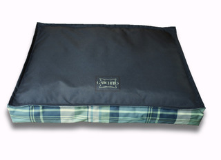 Pelech Matrac Classy Plaid – Dizajnový pelech pre psa, ručne šitý SK