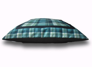 Pelech a la Vankúš Classy Plaid – Dizajnový pelech pre psa, ručne šitý SK